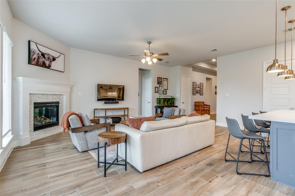 1308 Bluestem Drive Property Photo 11