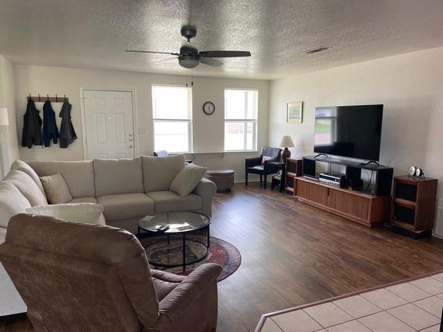 4412 Bobbie Ann Drive Property Photo 4