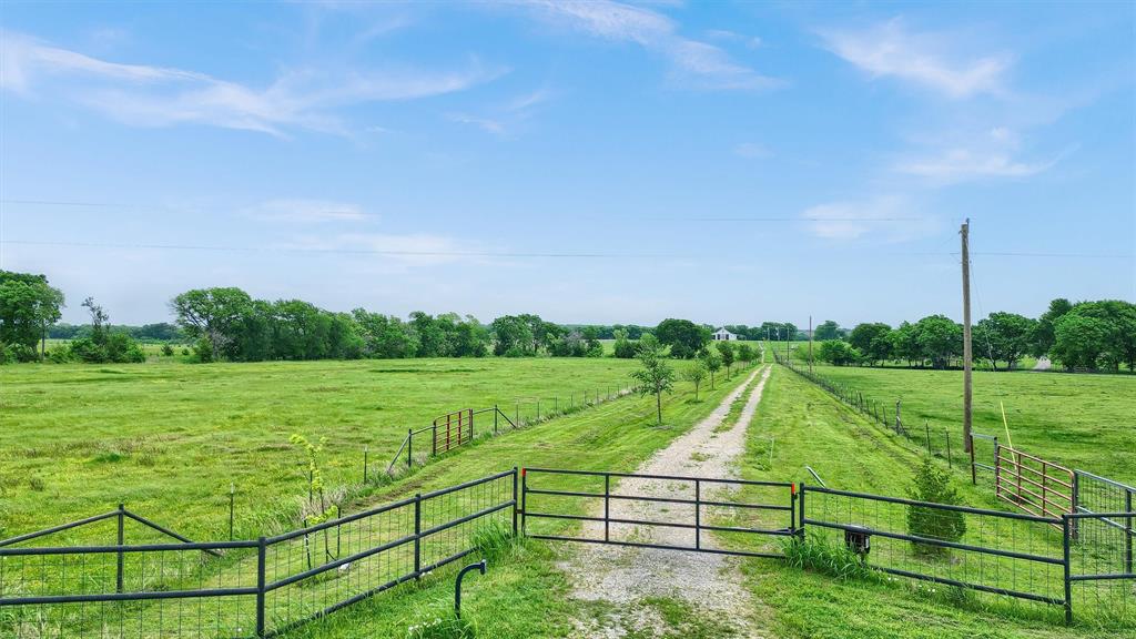 5235 Fm 1752 Property Photo 34