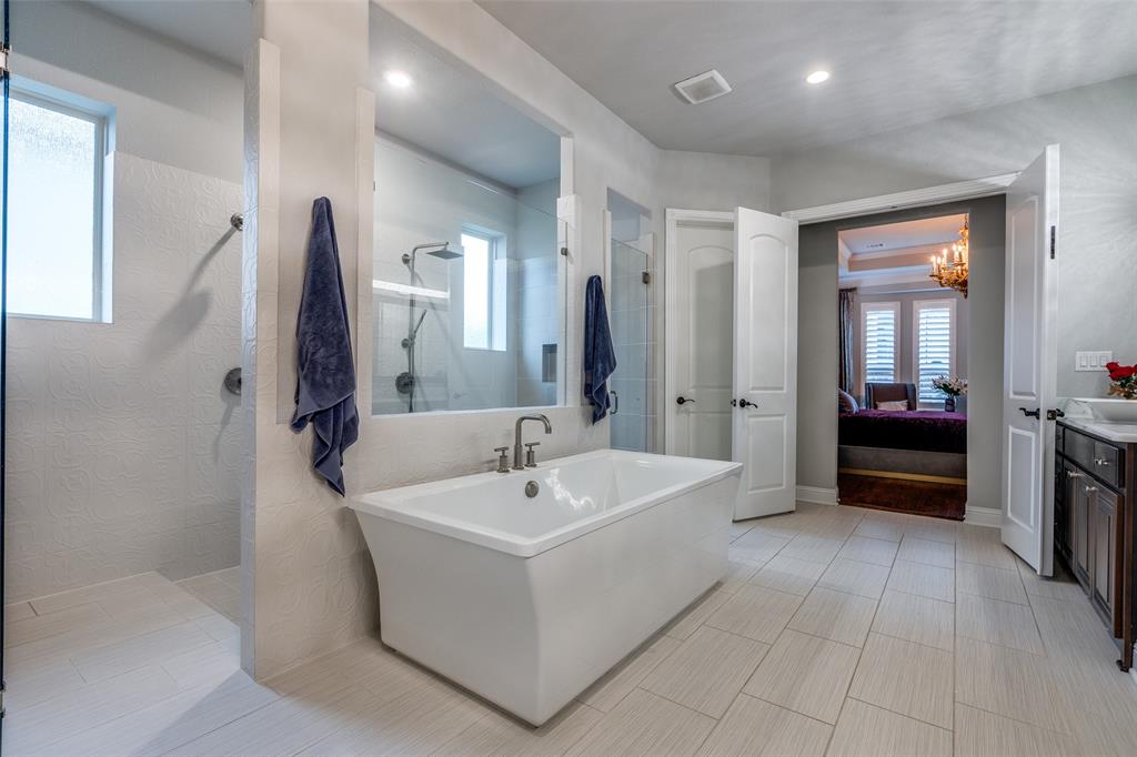 1110 Holford Drive Property Photo 14