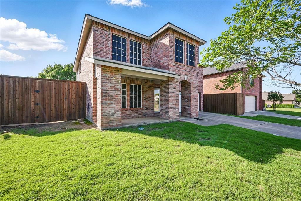 2804 Chisholm Trail Property Photo 1