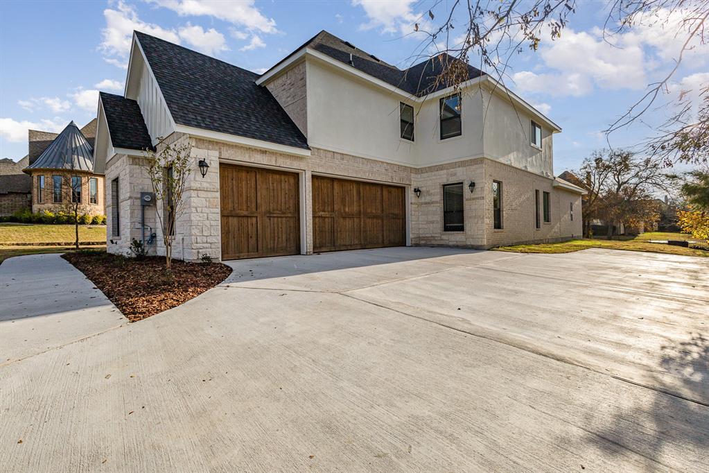 209 Mockingbird Lane Property Photo 1