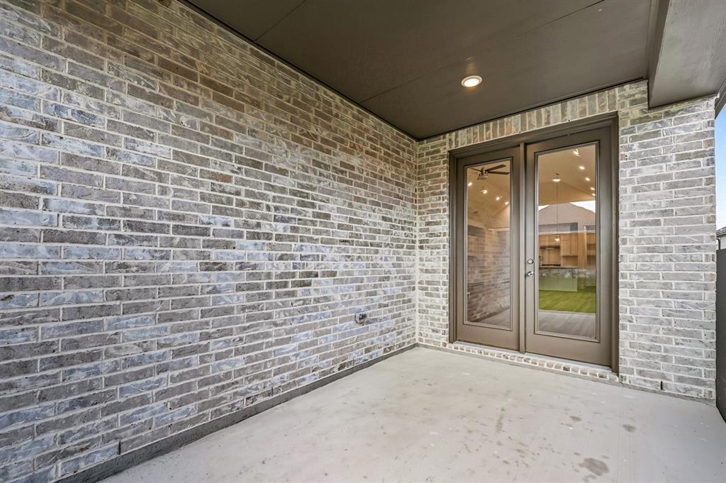 1046 Bearing Street Property Photo 19