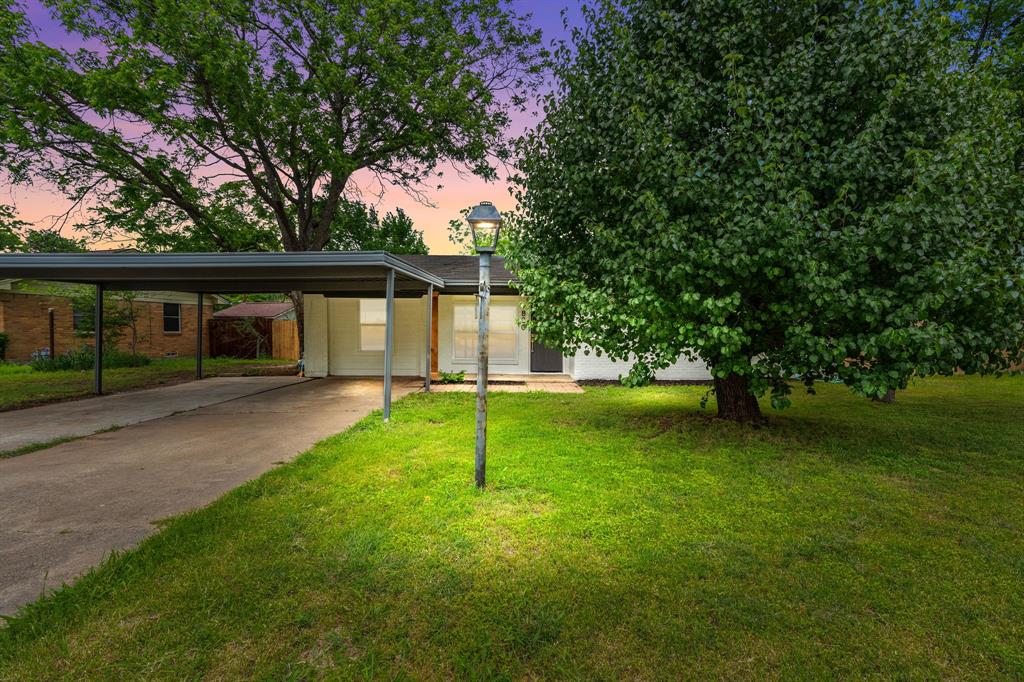 820 Yale Avenue Property Photo 1