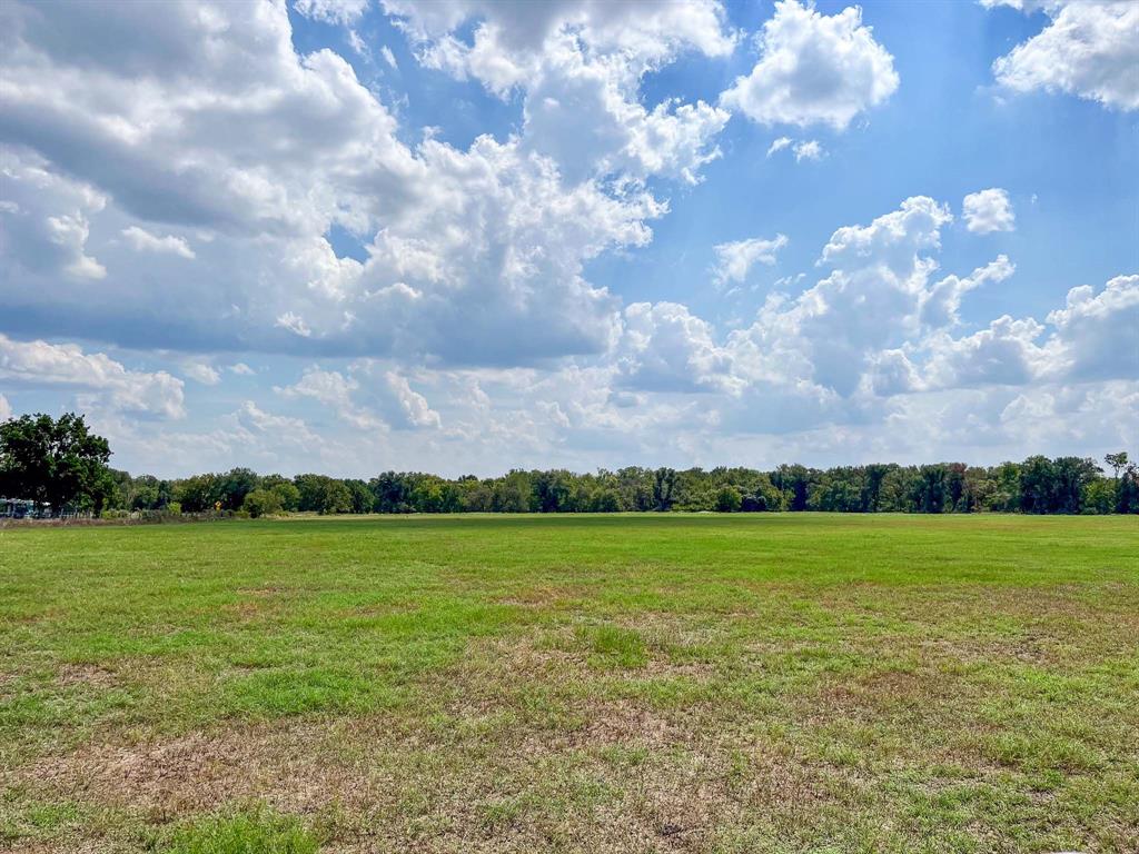 40 Acres Fm 2745 Property Photo