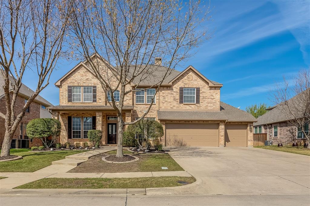 2476 Lakewood Drive Property Photo