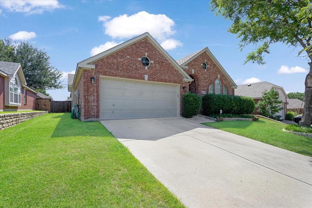 2505 Canyon Bay