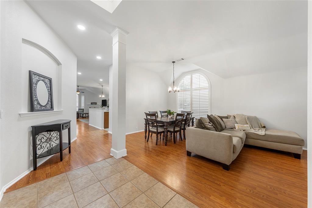 2505 Canyon Bay Property Photo 4
