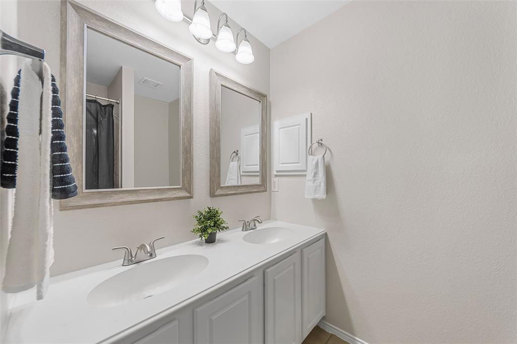 2505 Canyon Bay Property Photo 22