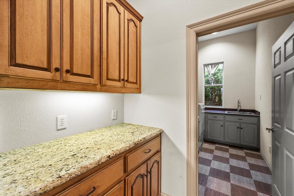 5 Tennis Village Drive Property Photo 20
