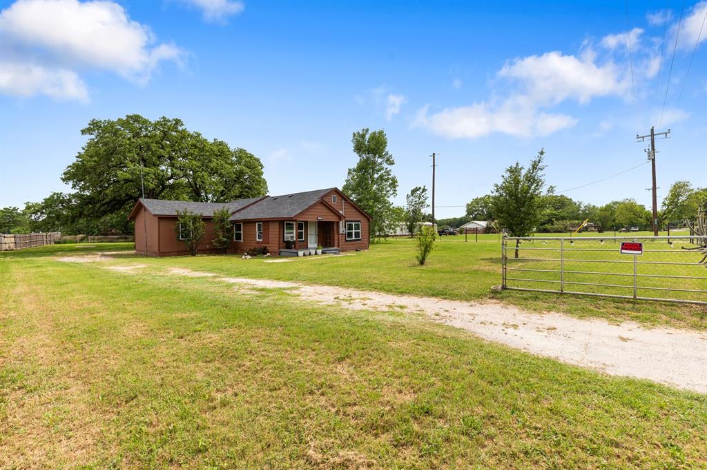 1001 Hamilton Drive Property Photo 1