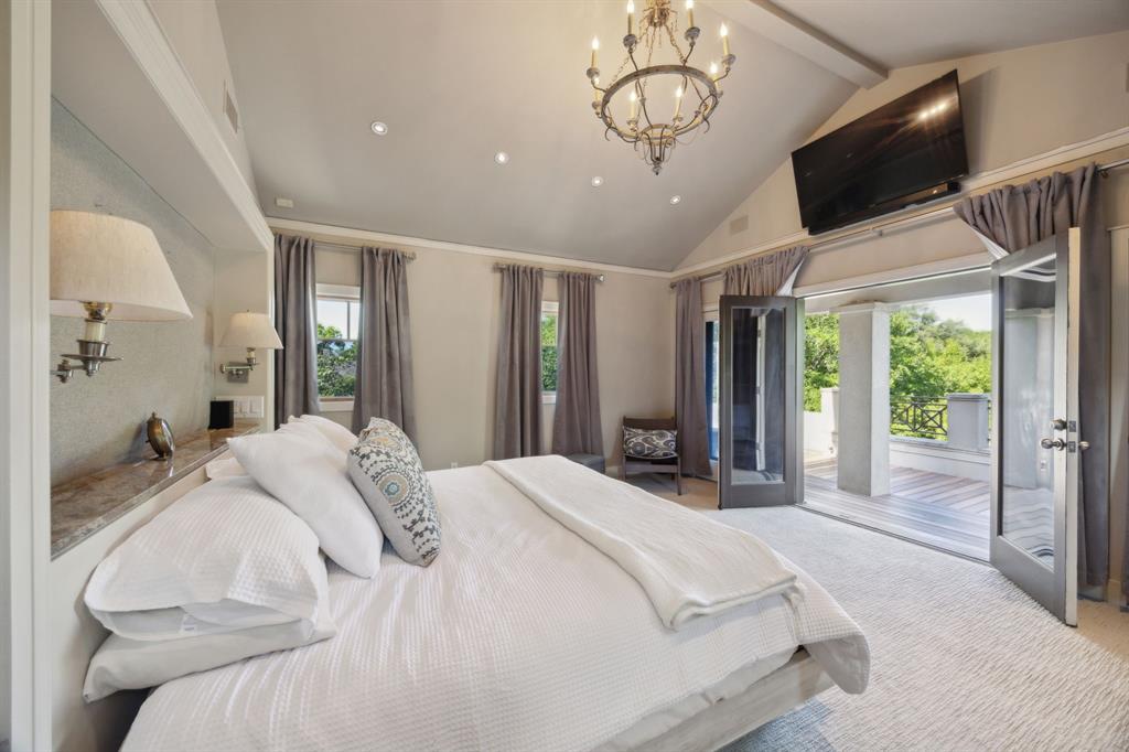 2560 Cockrell Avenue Property Photo 22