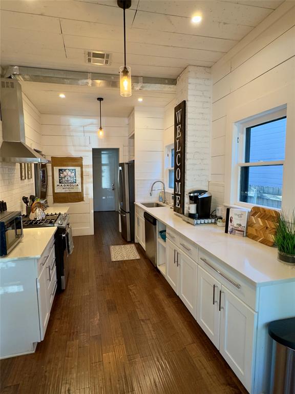 2018 Columbus Avenue Property Photo 15