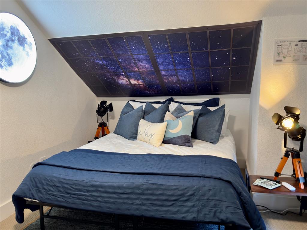 2018 Columbus Avenue Property Photo 25