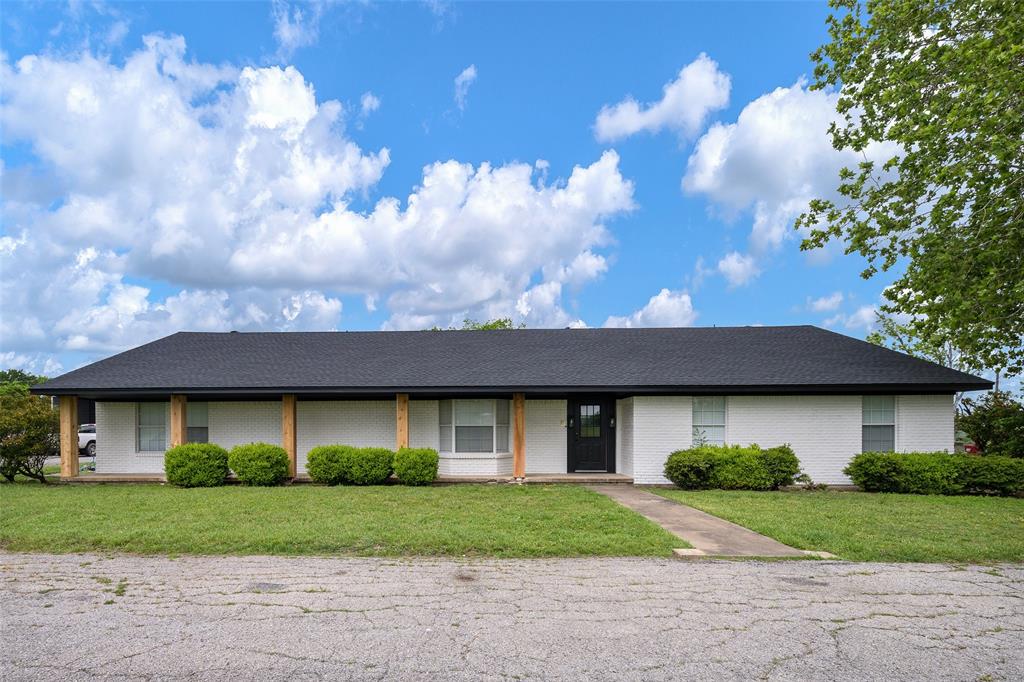 1006 Business 78 Property Photo