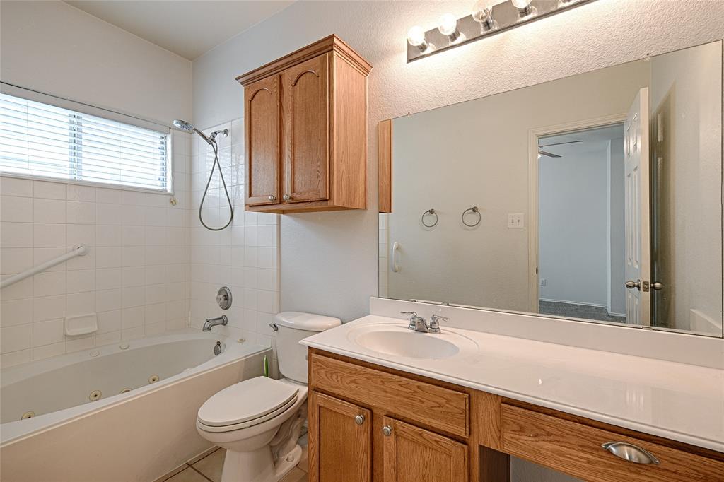 9912 Concord Drive Property Photo 12