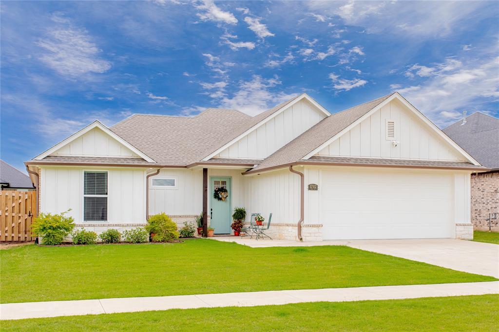 1702 Tres Property Photo