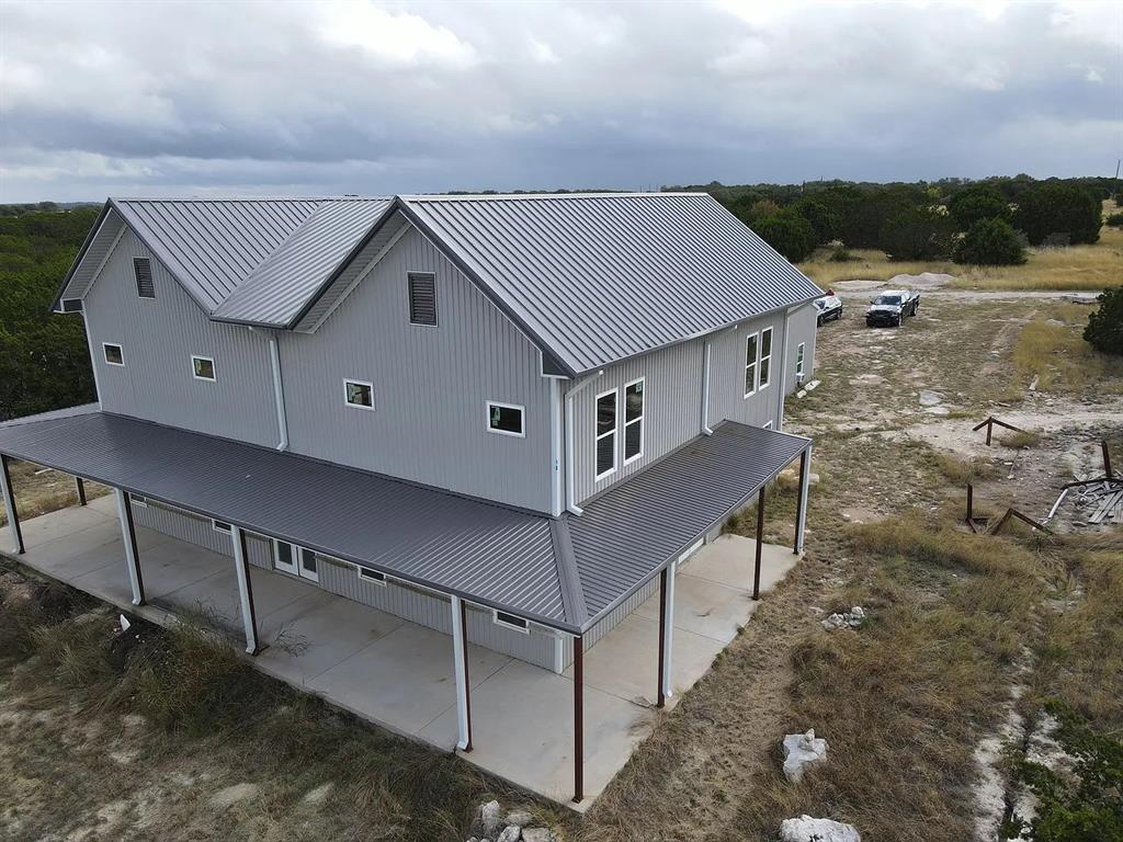 1901 Greystone Ranch Road Property Photo 4