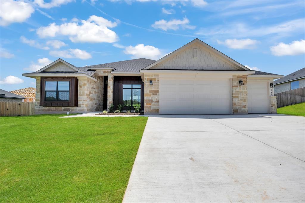 229 Lasso Loop Property Photo 1