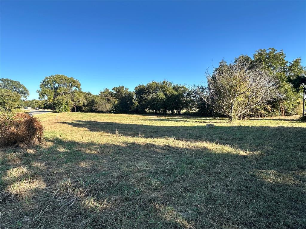4308 E Fm 916 Property Photo