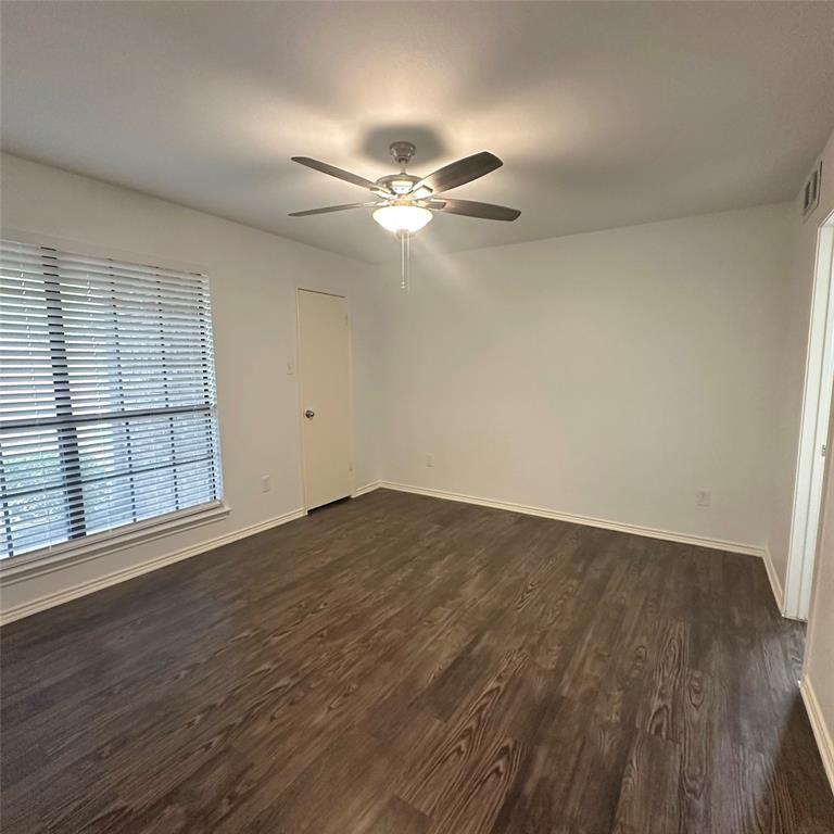 449 Harris Street Property Photo 10