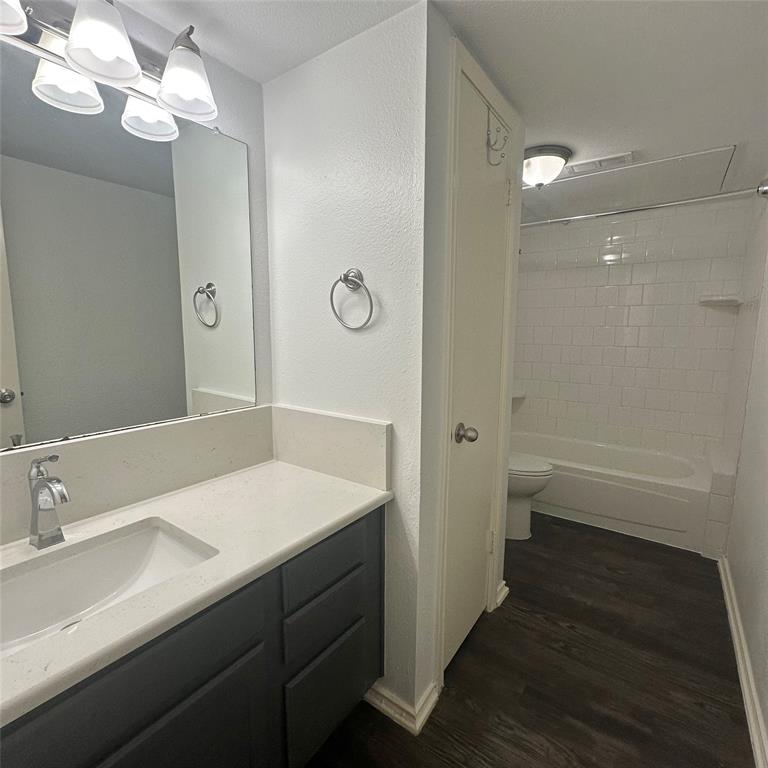 449 Harris Street Property Photo 11