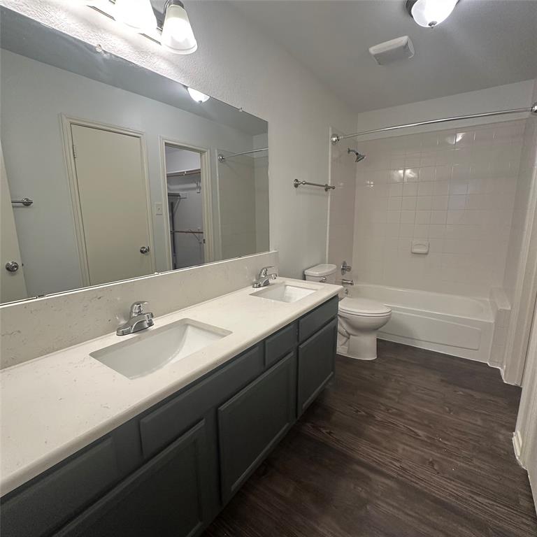 449 Harris Street Property Photo 15