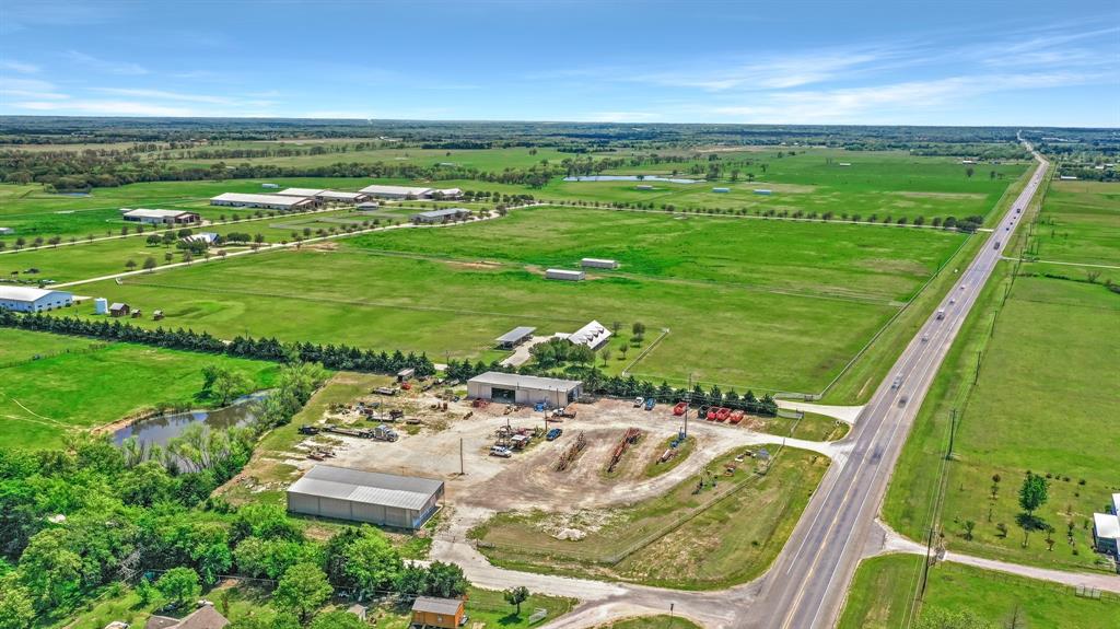 23350 Us Highway 377 Property Photo 3