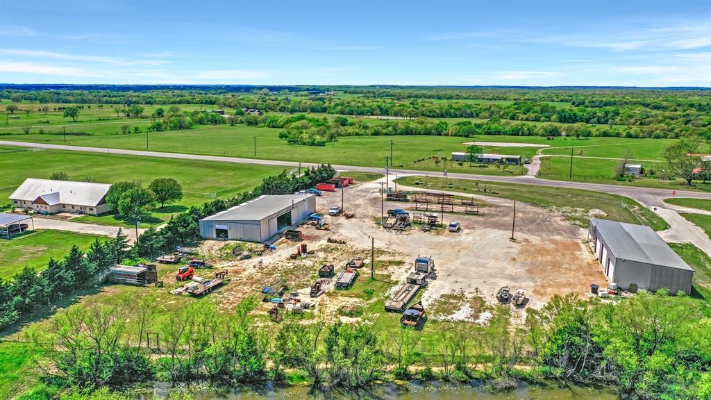23350 Us Highway 377 Property Photo 6