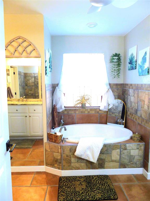 125 Parkview Property Photo 16