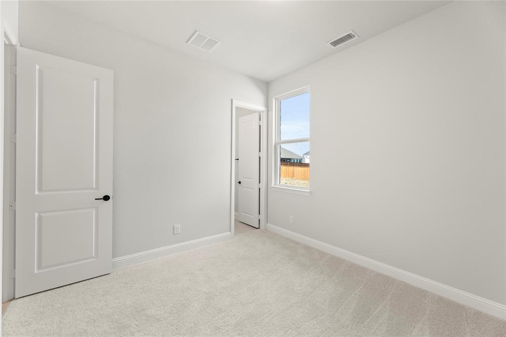 2206 Stratford Road Property Photo 19