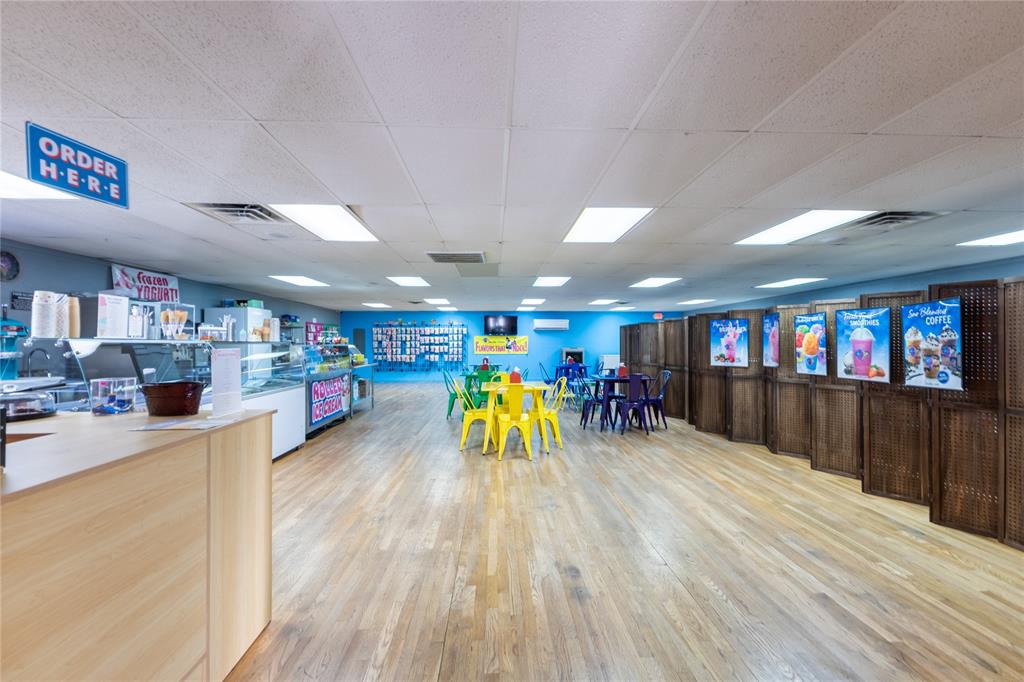 2810 4th Street Property Photo 10
