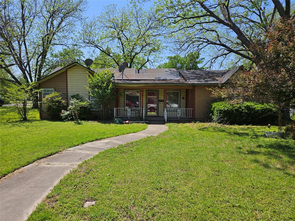 415 S Avenue K Property Photo 1