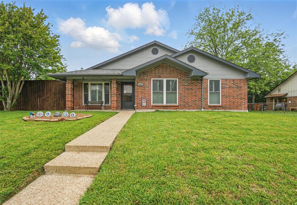 2501 Royal Oaks Drive Property Photo 1