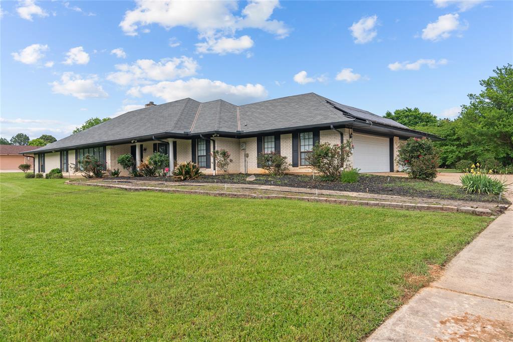 7393 Waterwood Drive Property Photo