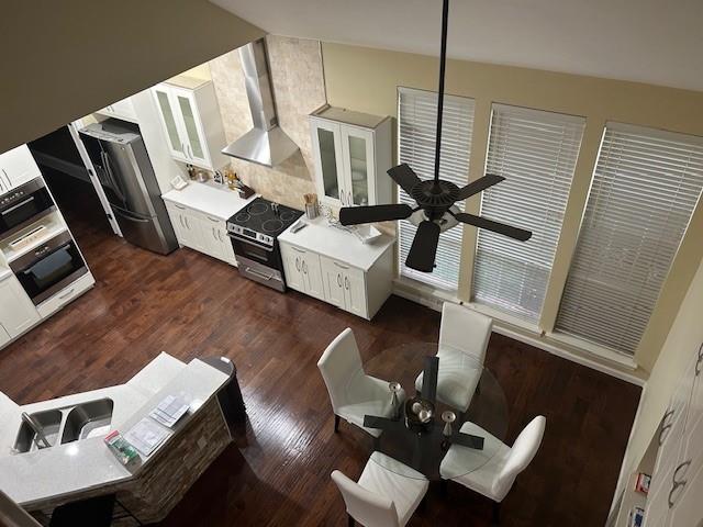 4449 Longfellow Drive Property Photo
