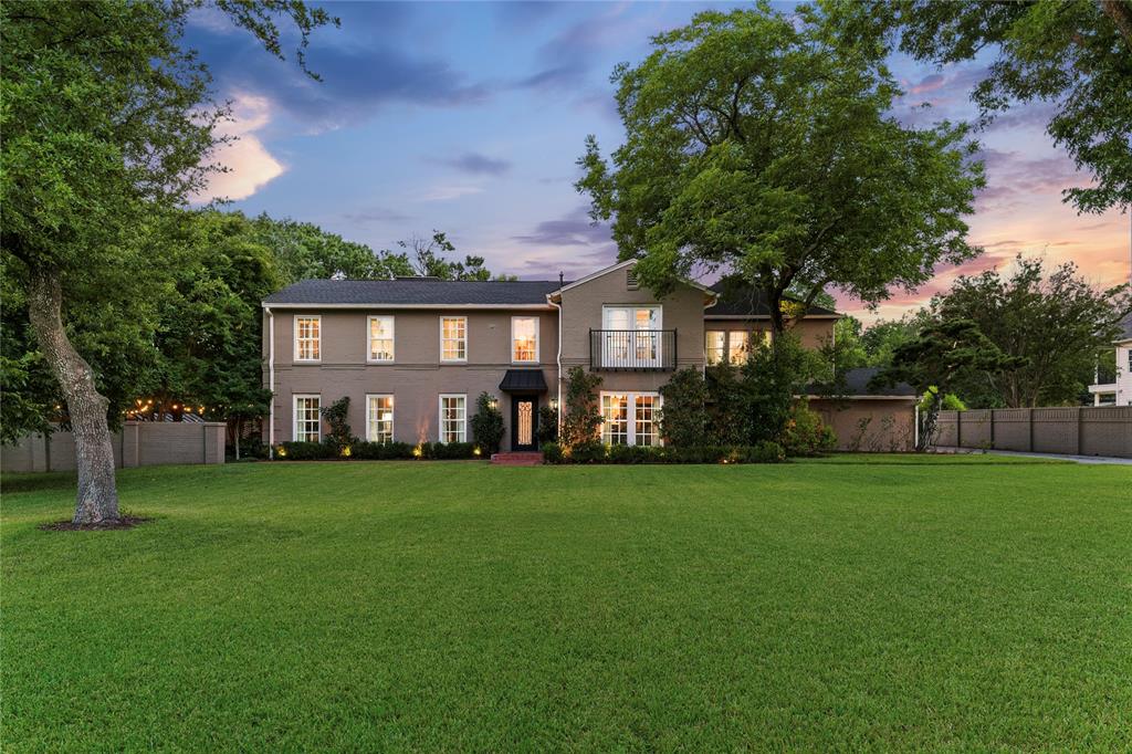 4522 Walnut Hill Lane