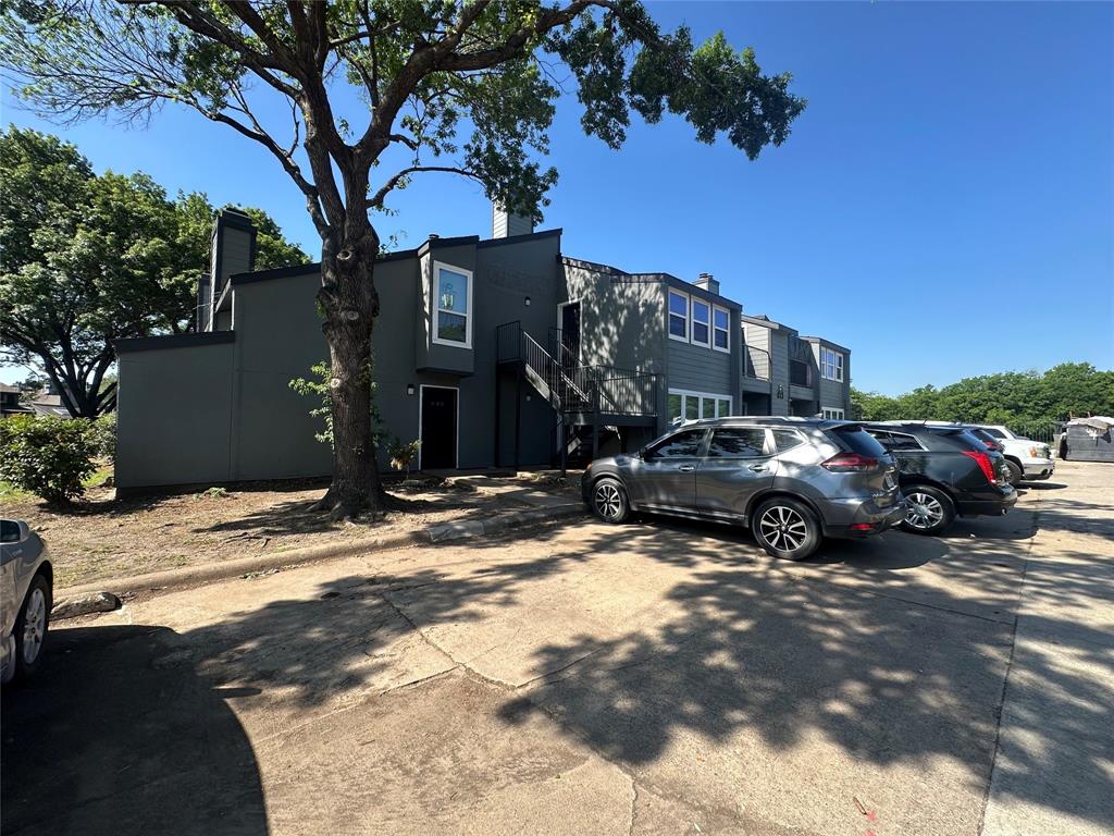 9696 Walnut Street Property Photo