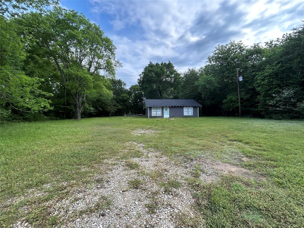 1586 Fm 2324 Property Photo