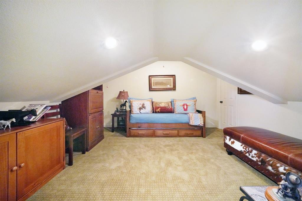 540a Southerland Lane Property Photo 22