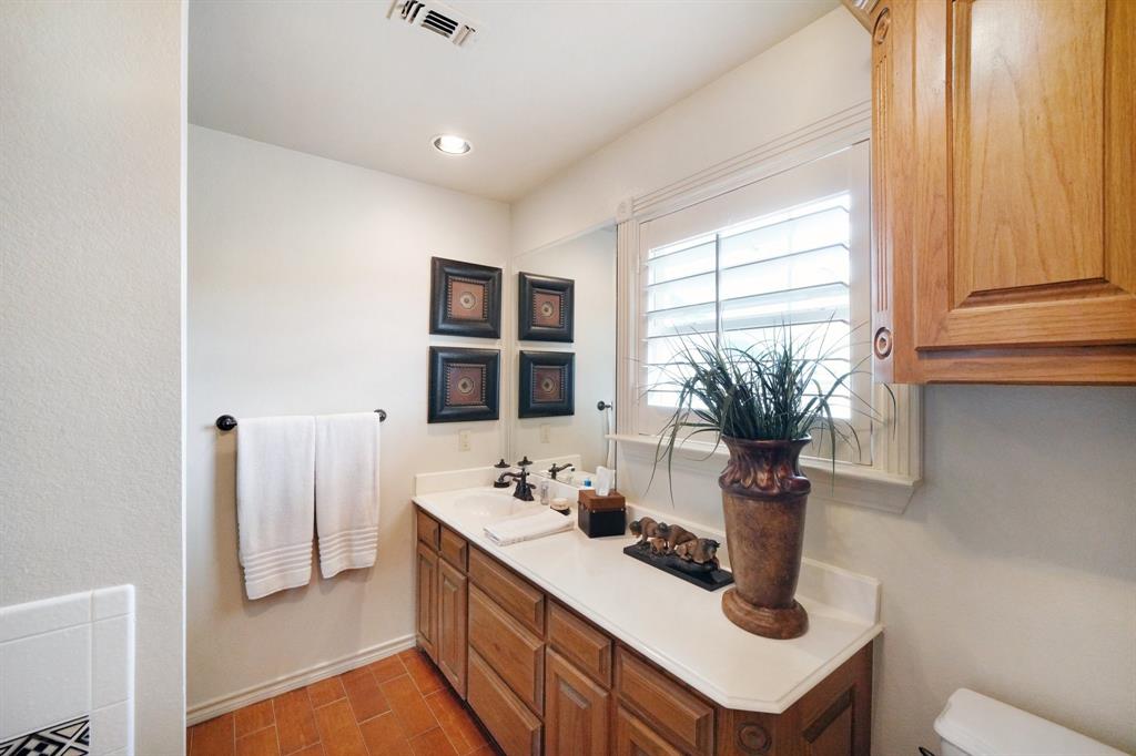 540a Southerland Lane Property Photo 28