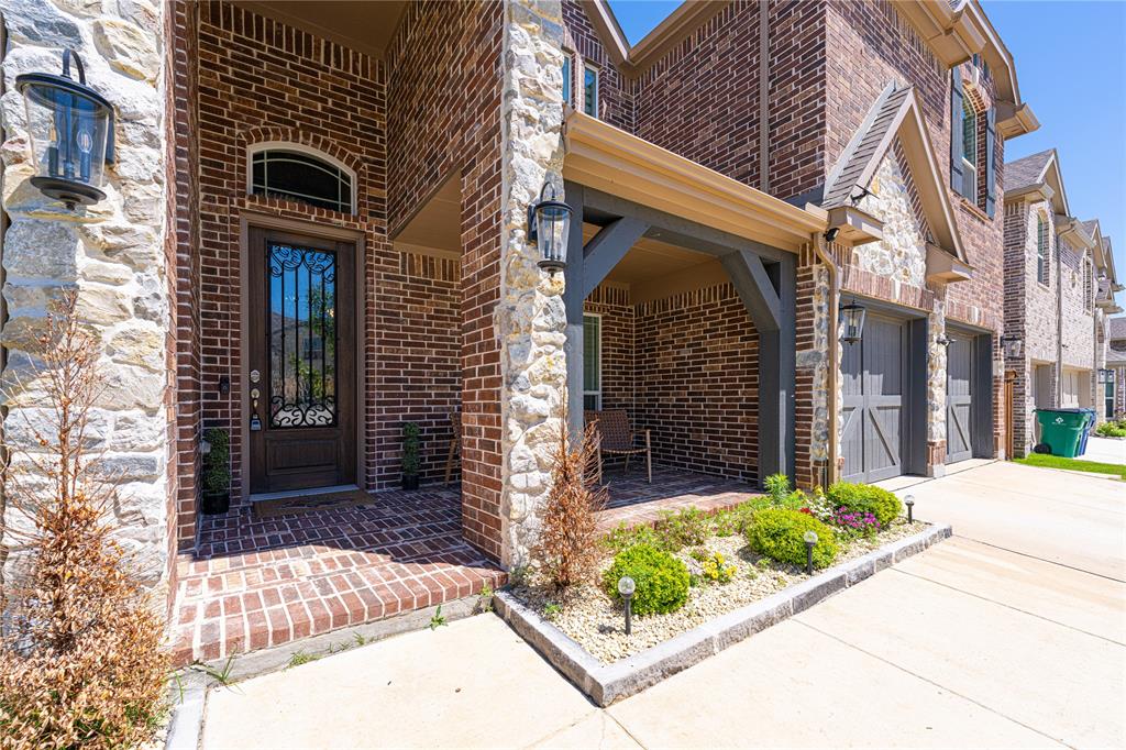6029 Painswick Drive Property Photo 3