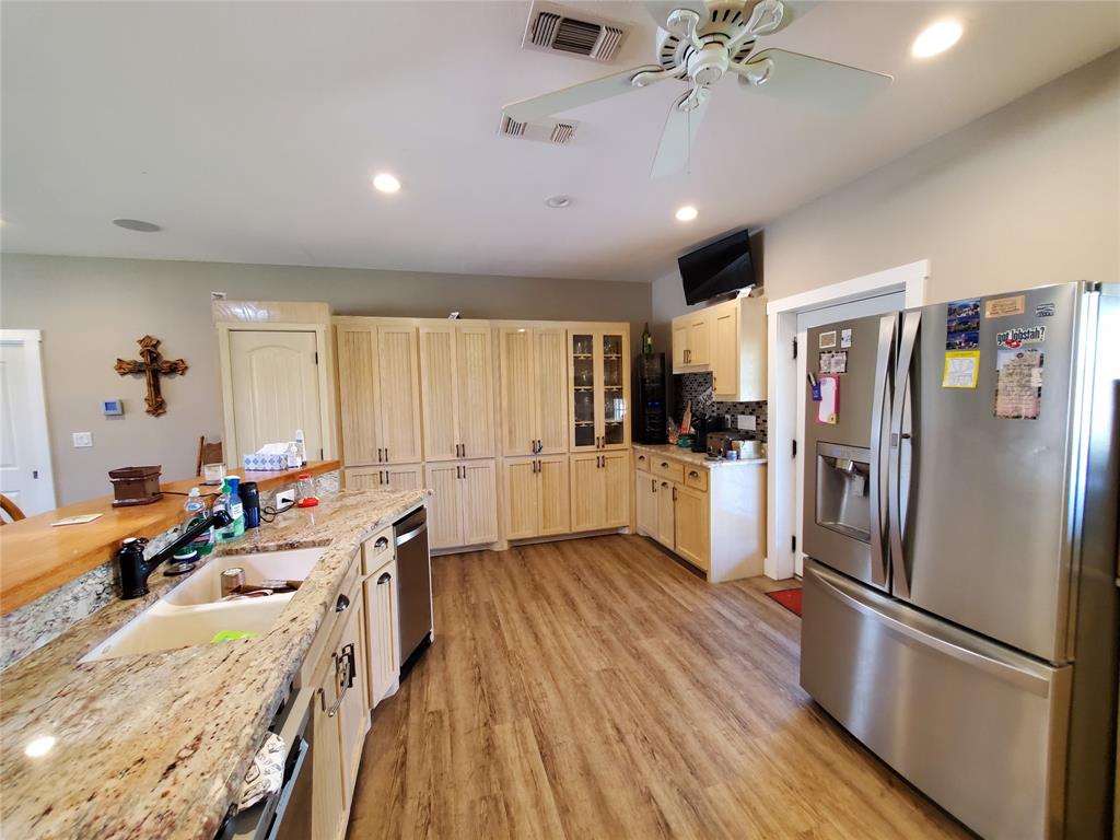 8801 Fm 45 Property Photo 8