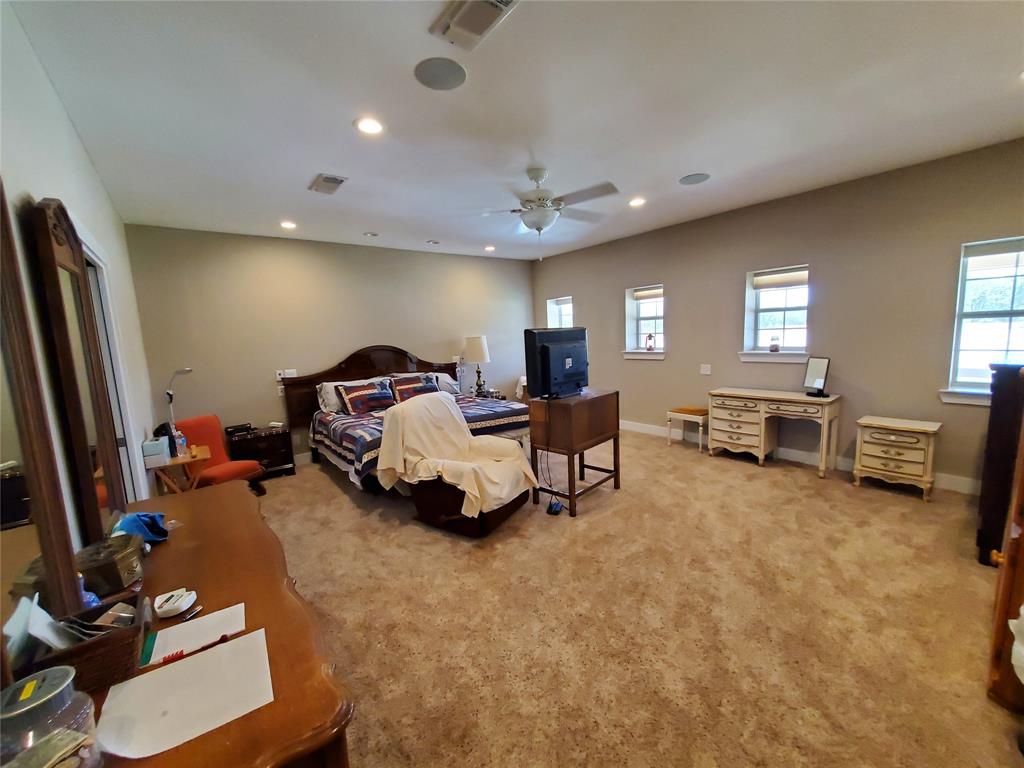8801 Fm 45 Property Photo 10