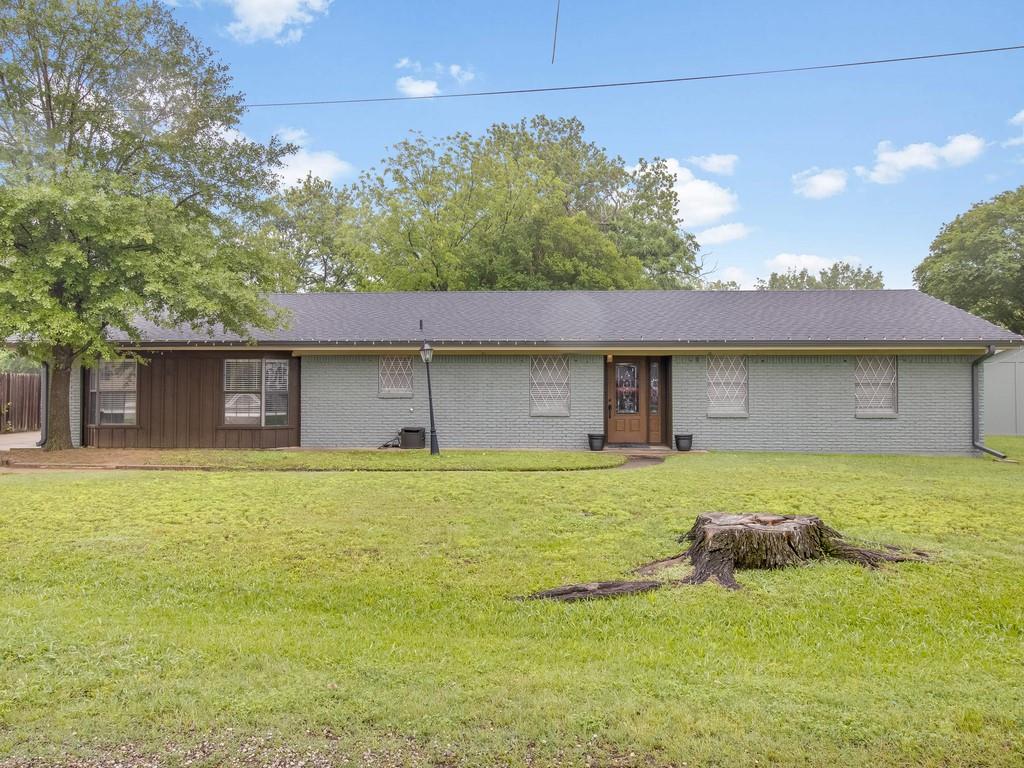 217 W Grady Street Property Photo