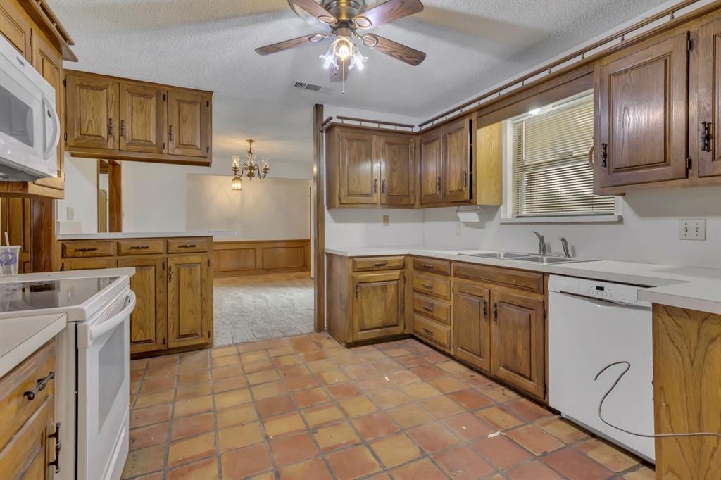 450- Briarwood Drive Property Photo 14