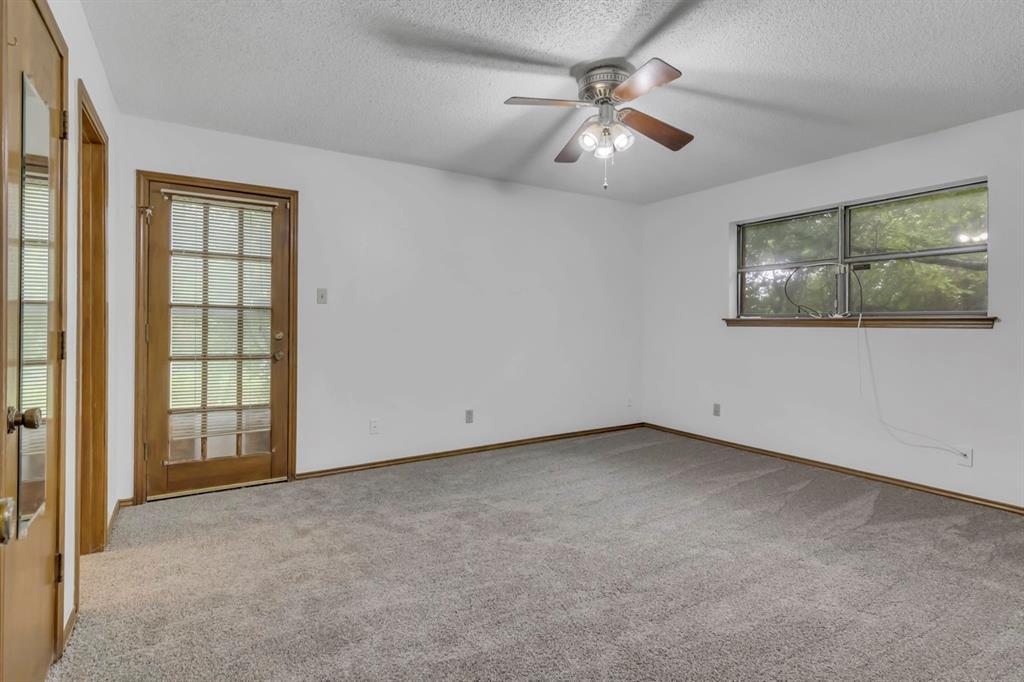 450- Briarwood Drive Property Photo 15