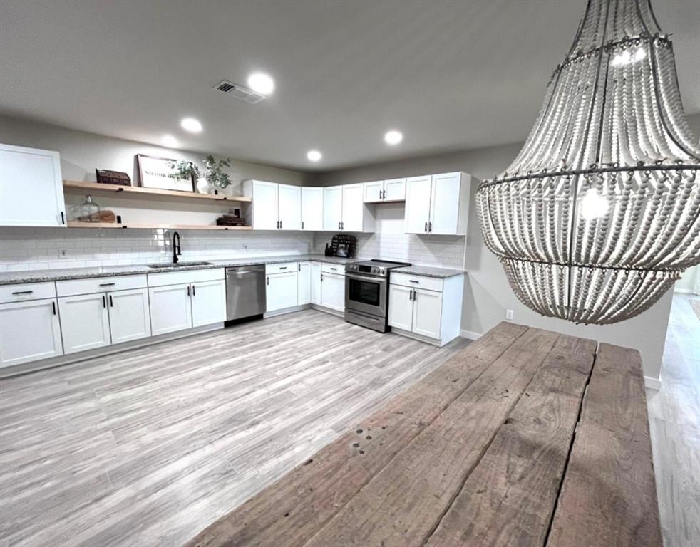 100 Horseshoe Bend Property Photo