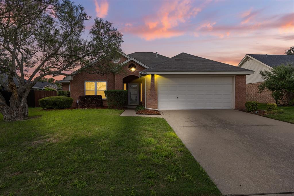 6209 Peach Tree Drive Property Photo