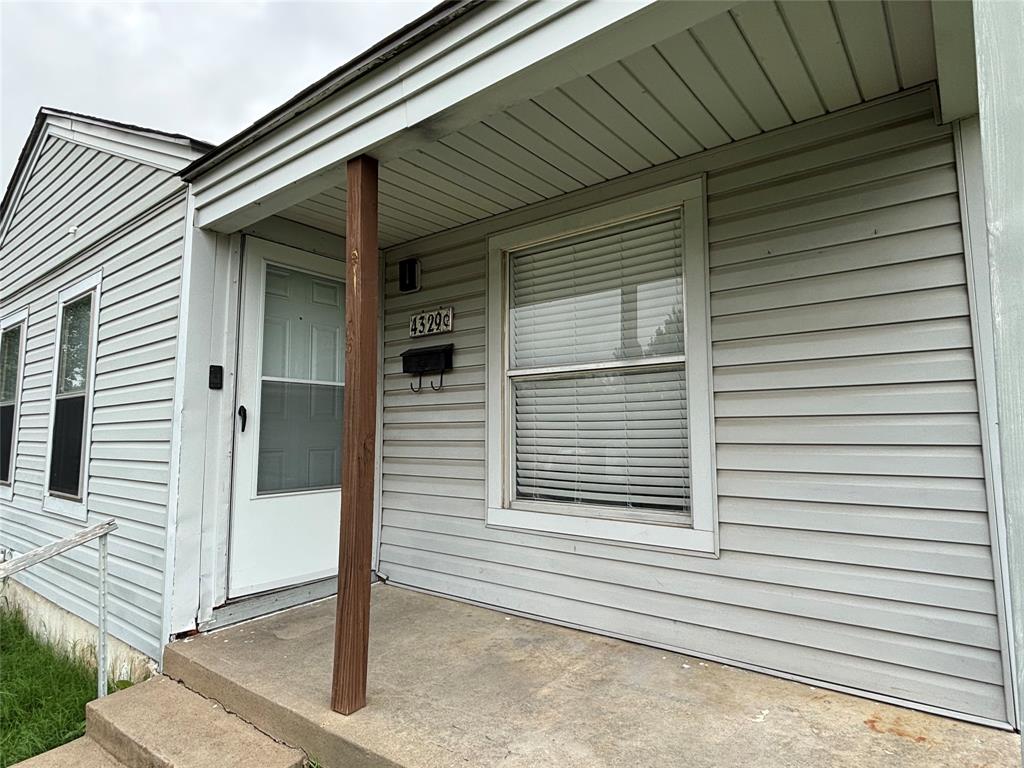 4329 Joy Lee Street Property Photo 1